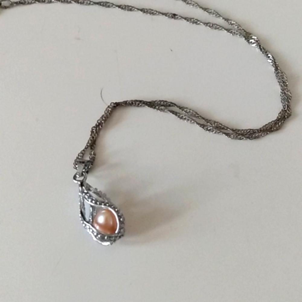 18K White Gold Plated Pearl Necklace